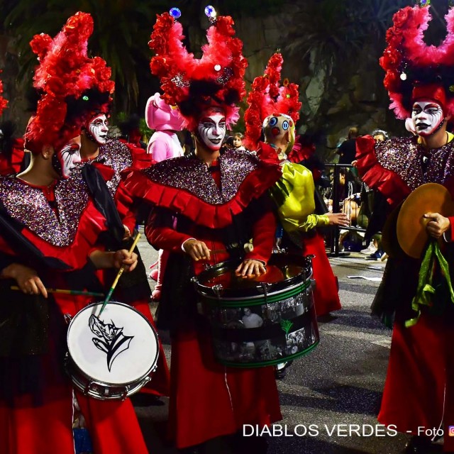 desfile 180